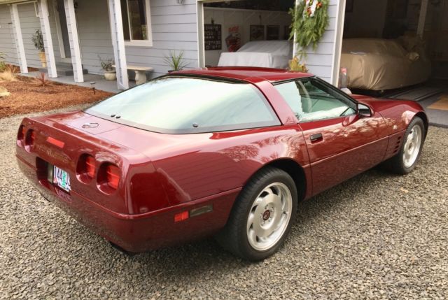 1993 Chevrolet Corvette 40th Anniversary coupe - photo 6