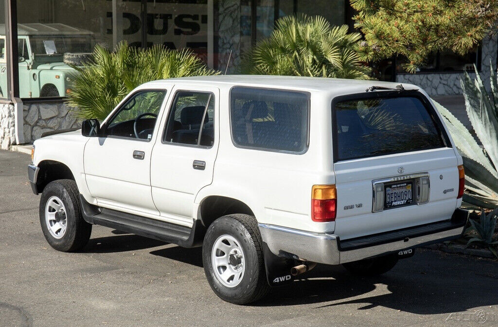 1993 Toyota 4Runner SR5 SUV - photo 3