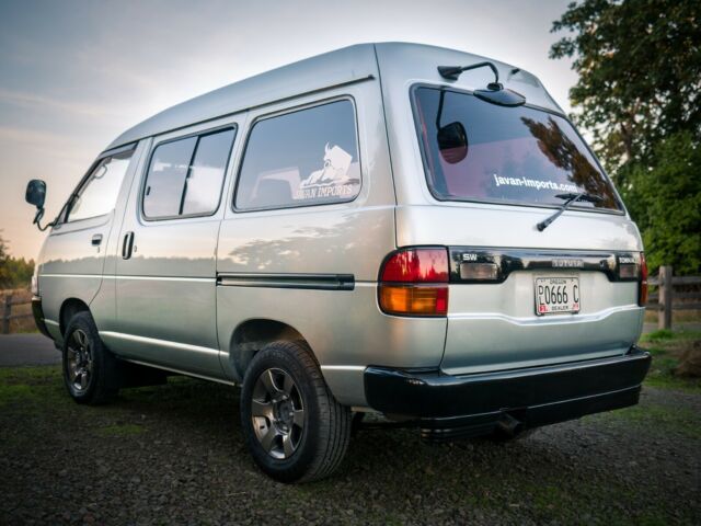 1993 Toyota Townace - photo 3