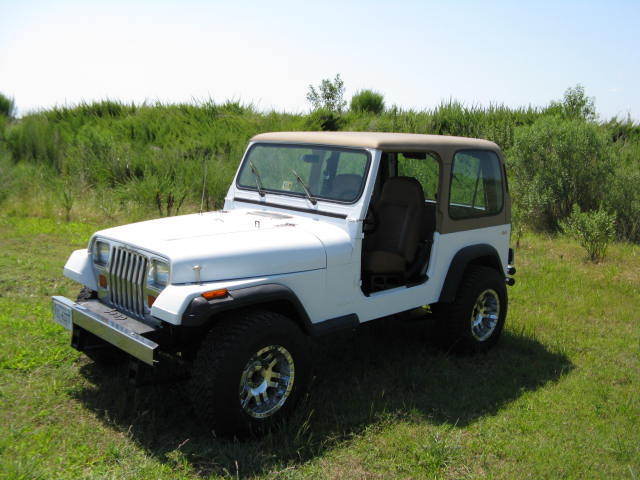 1993 Jeep Wrangler S - photo 2