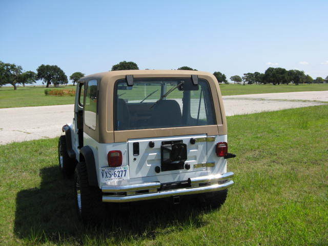 1993 Jeep Wrangler S - photo 3