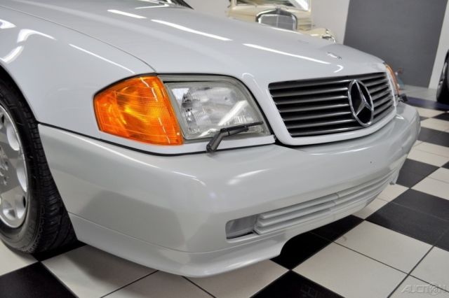1993 Mercedes-Benz 600-Series SL600 - ONLY 3535 MILES - LIKE BRAND NEW - photo 2