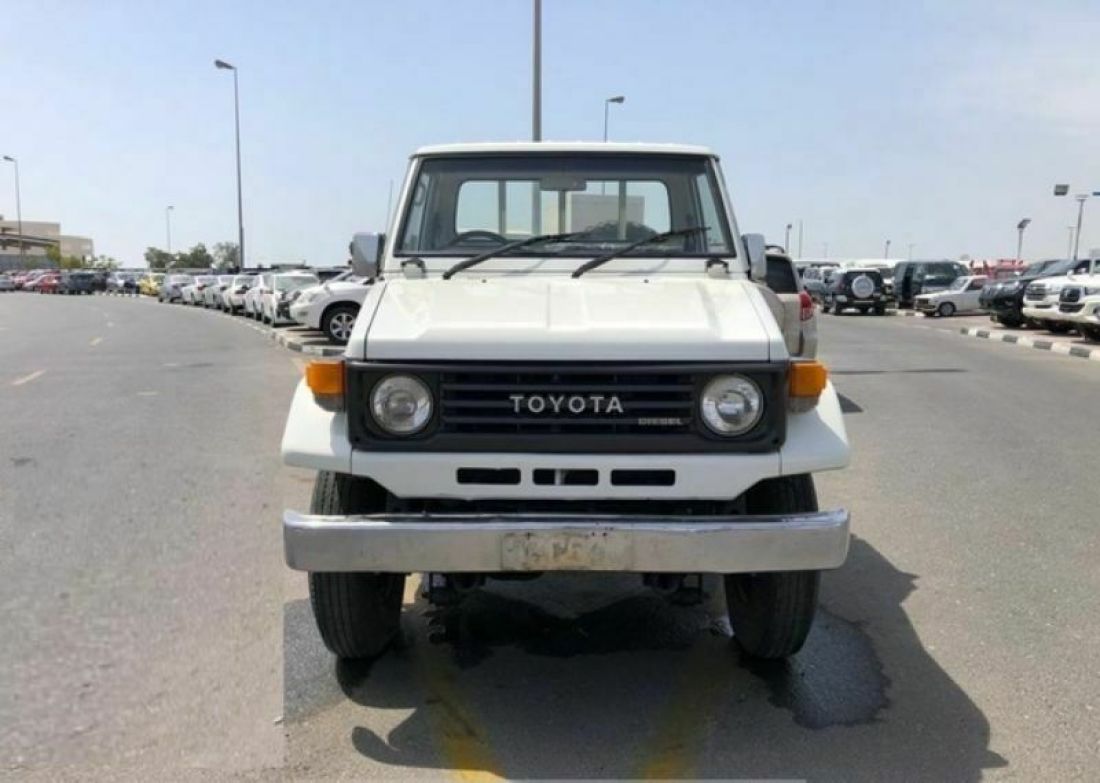 1993 Toyota Land Cruiser - photo 2