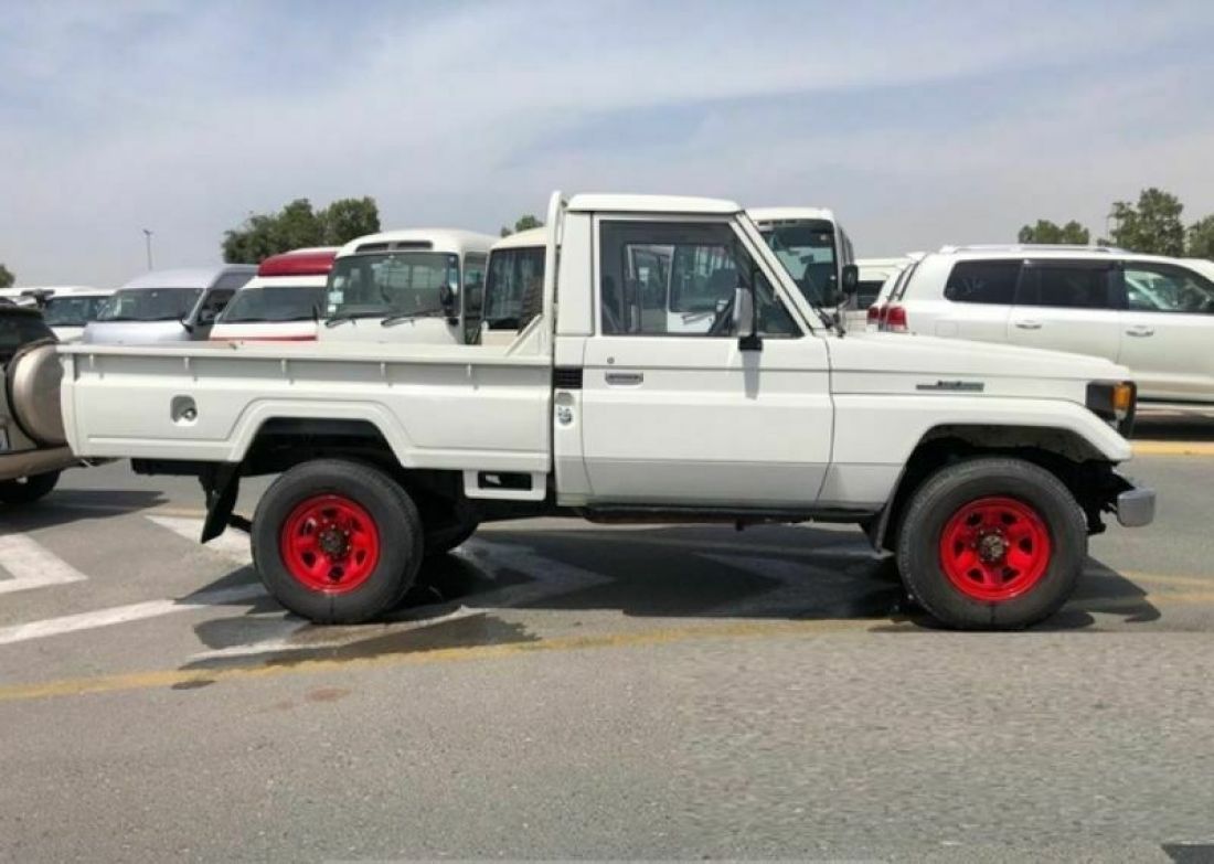 1993 Toyota Land Cruiser - photo 7
