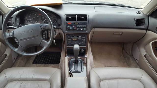 1993 Acura Legend L Sedan 4-Door - photo 7