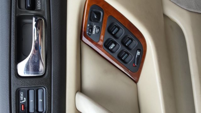 1993 Acura Legend LS Coupe - photo 7