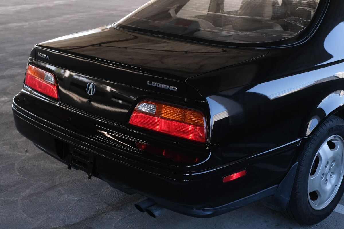 1993 Acura Legend LS - photo 11