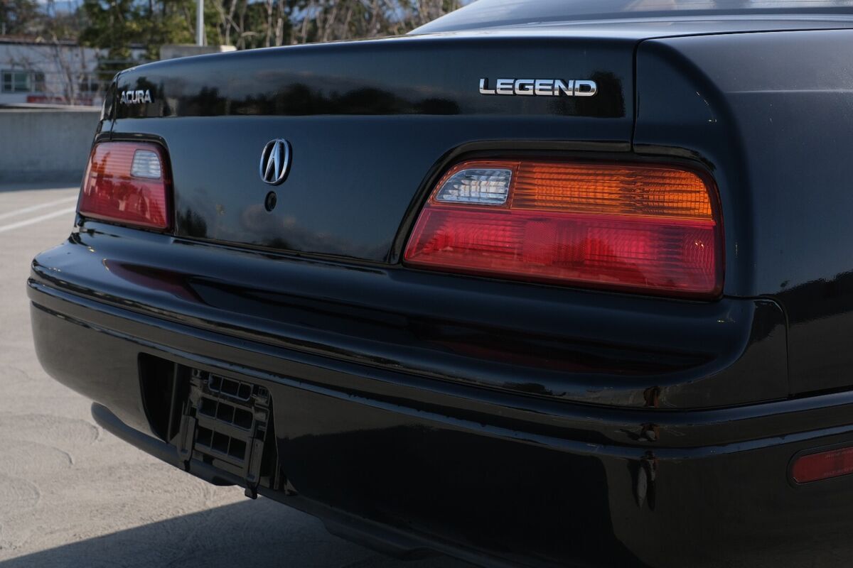 1993 Acura Legend LS - photo 9