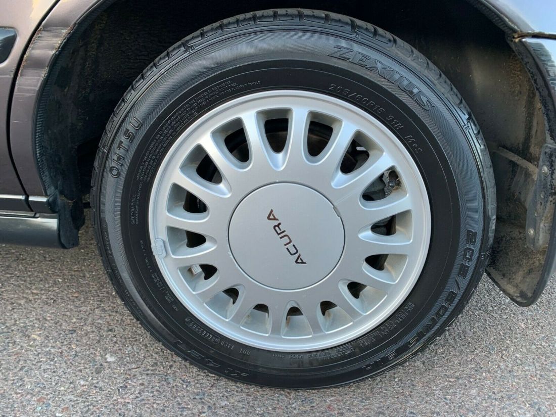 1993 Acura Legend - photo 10