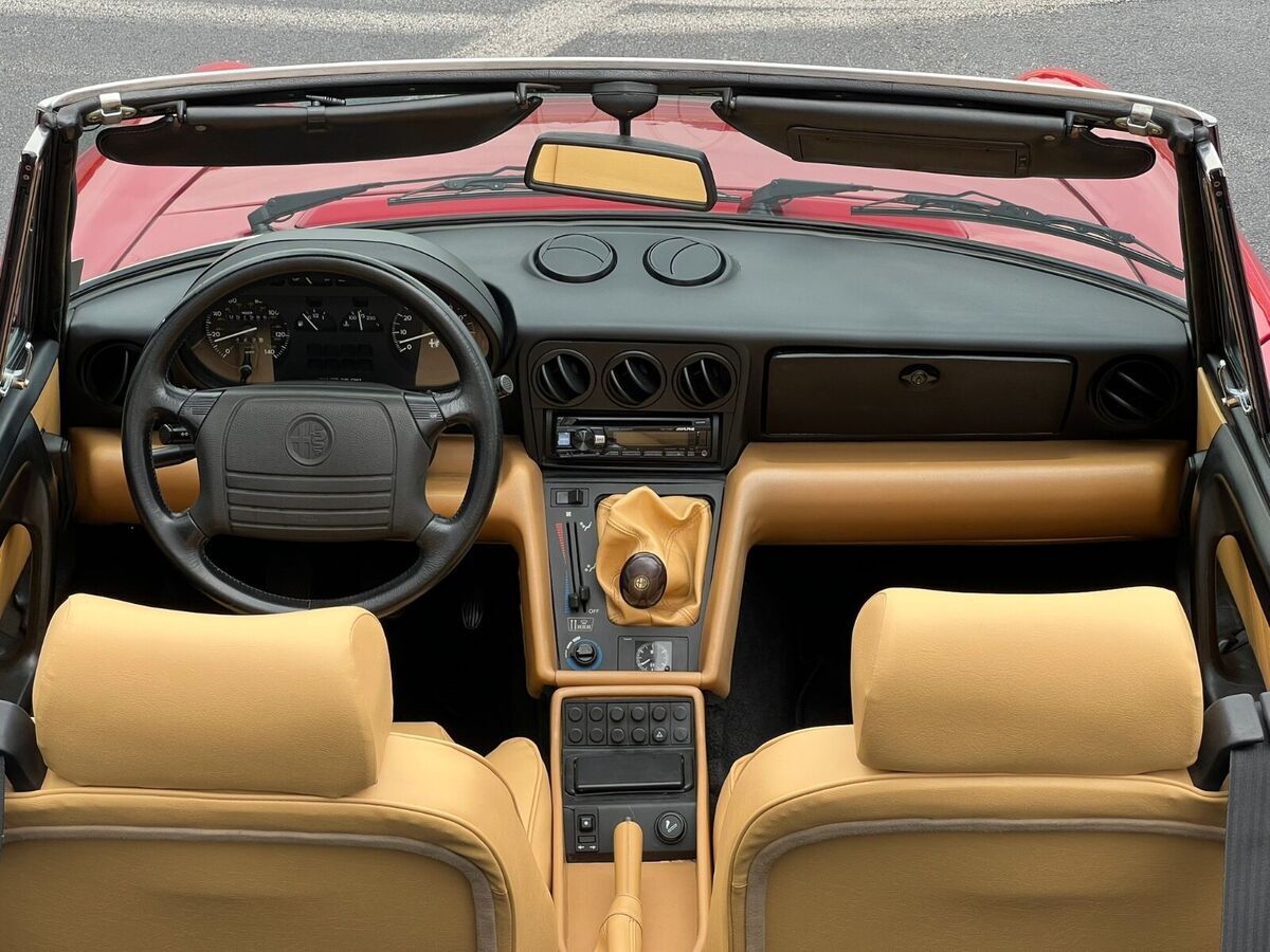 1993 Alfa Romeo Spider - photo 12