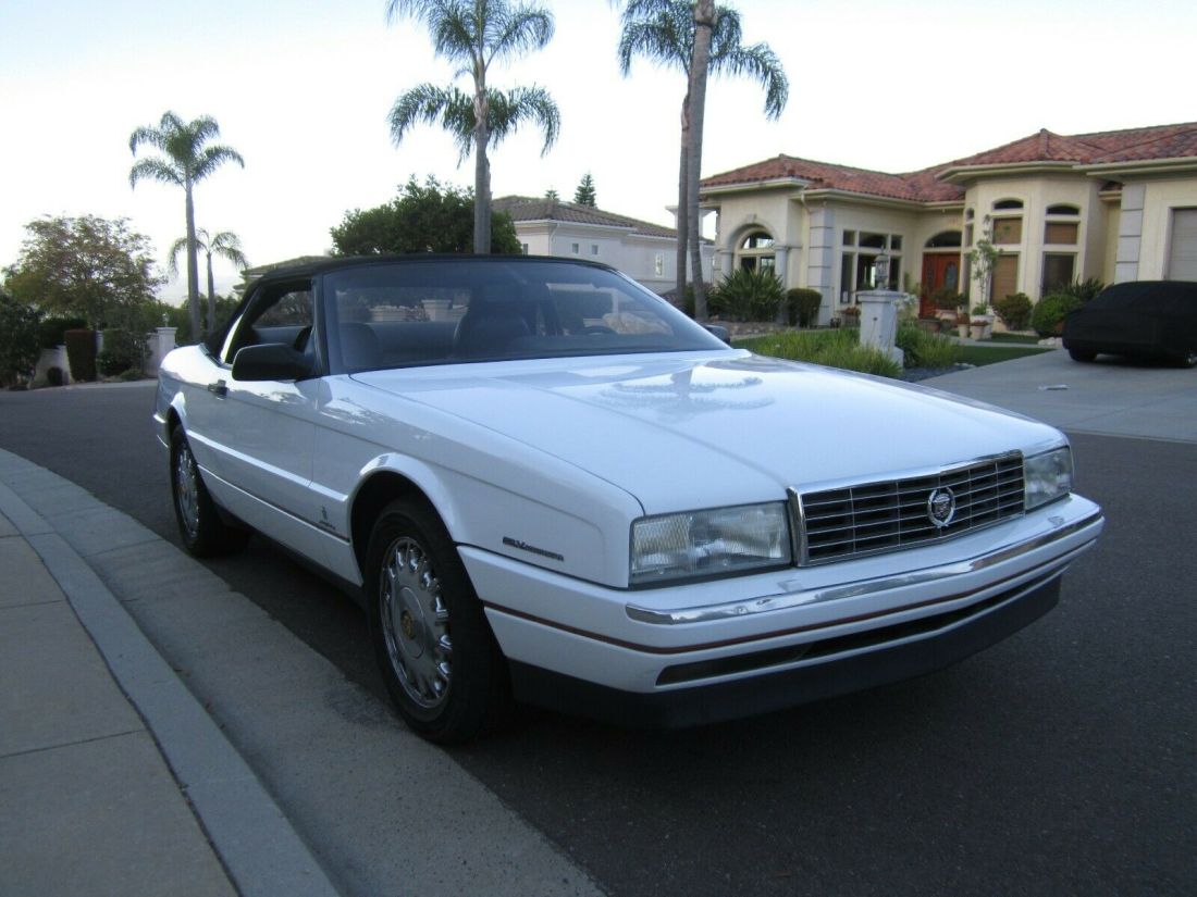 1993 Allante Arctic White Black Interior 86,000 Miles Chrome Wheels NO RESERVE 1993 Cadillac Allante