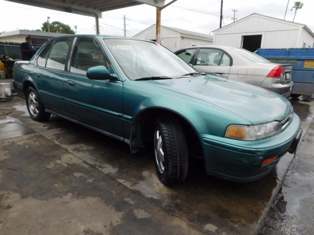 1993 Honda Accord Anniversary L - photo 4