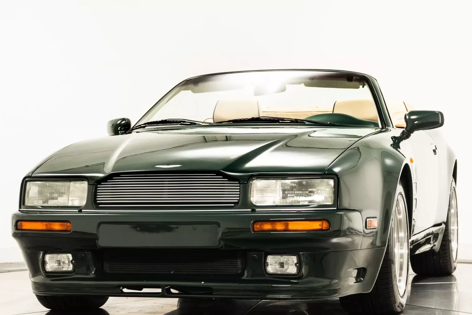 1993 Aston Martin Virage Volante 6.3 Cosmetic Widebody - photo 4