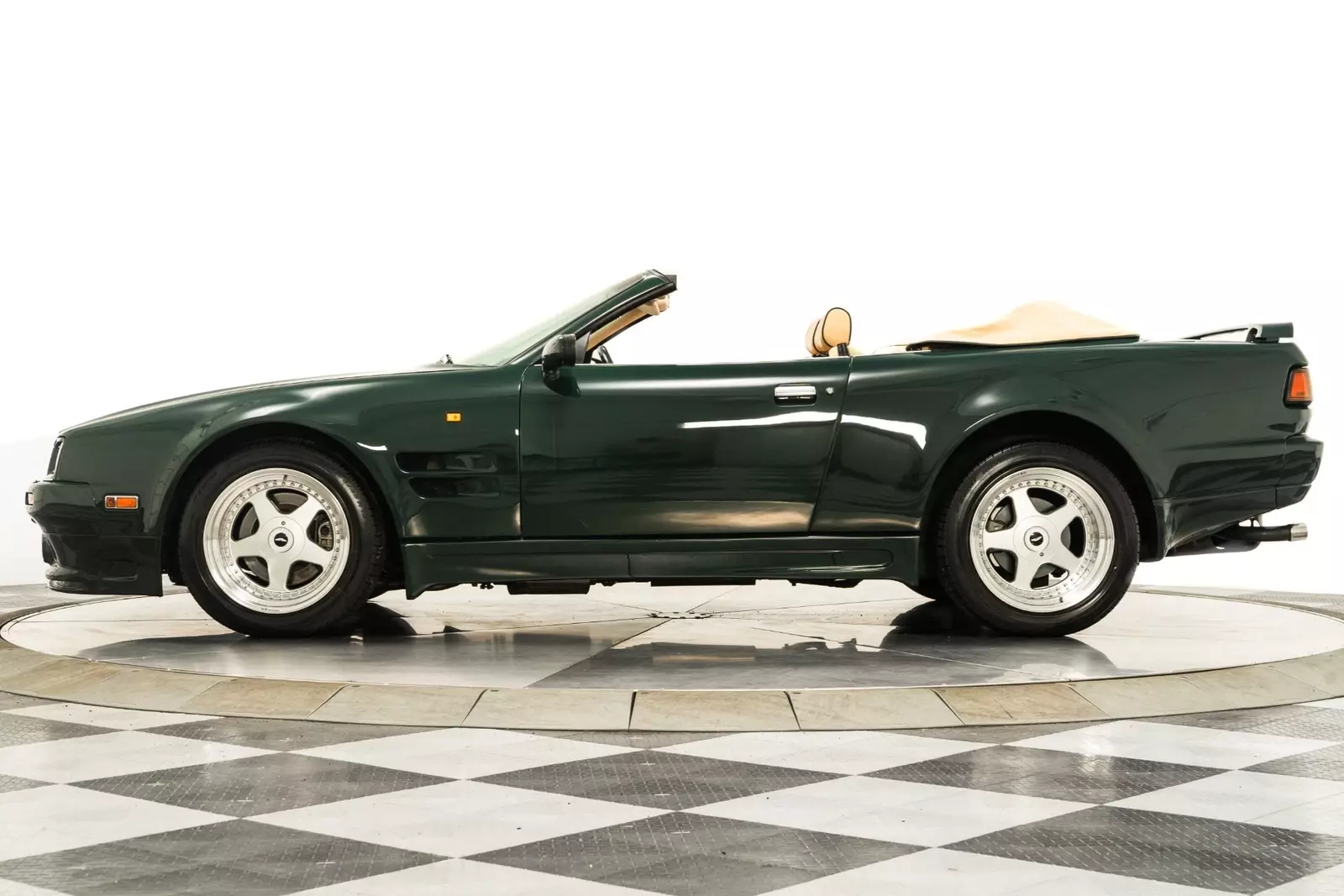 1993 Aston Martin Virage Volante 6.3 Cosmetic Widebody - photo 5
