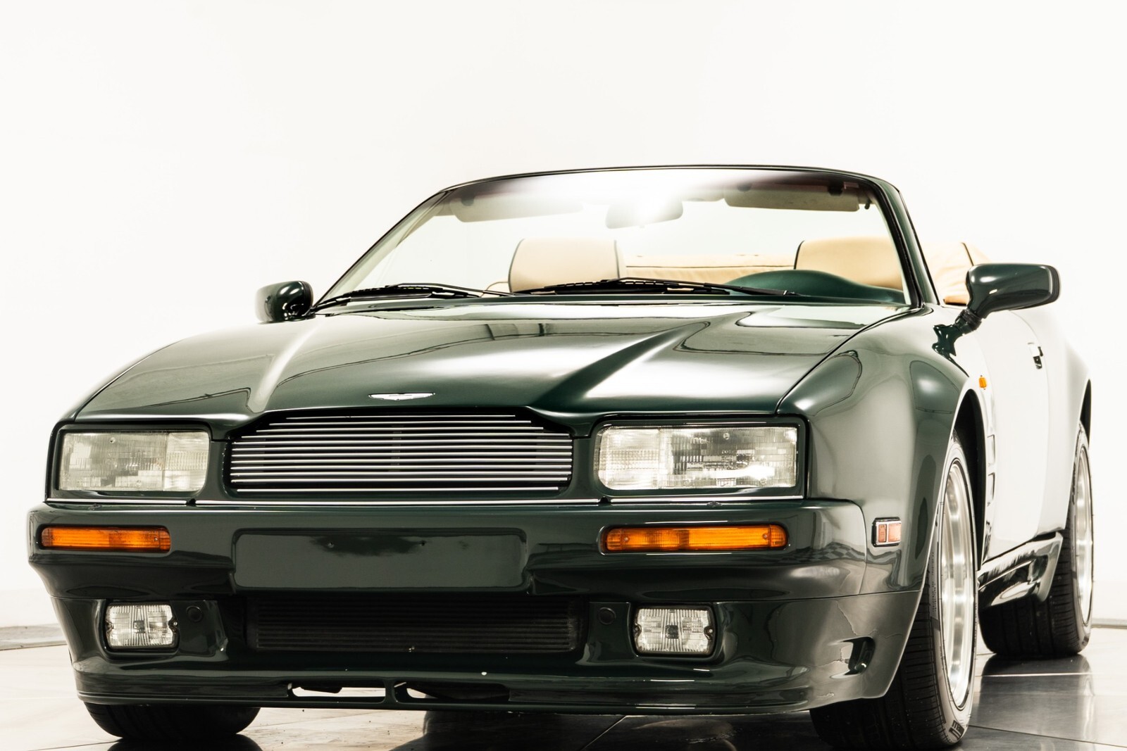 1993 Aston Martin Virage Volante 6.3 Cosmetic Widebody - photo 5