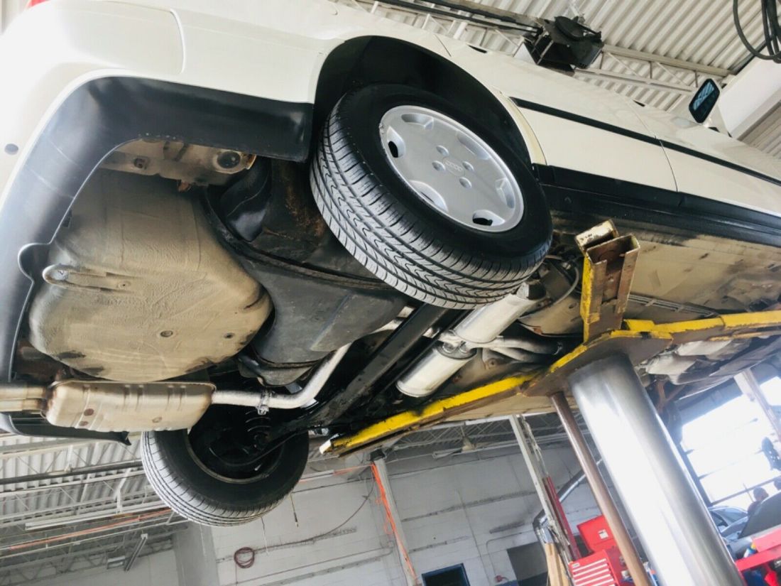 1993 Audi 90 Sedan - photo 2