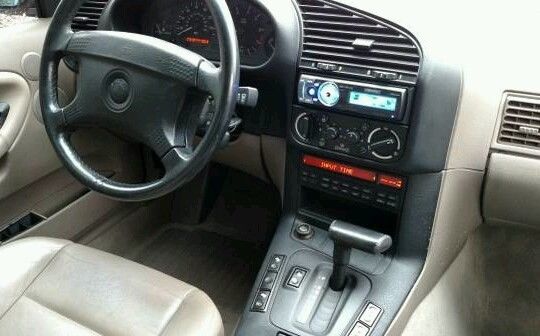 1993 BMW 3-Series - photo 12