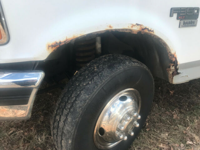 1993 Ford F-350 - photo 11