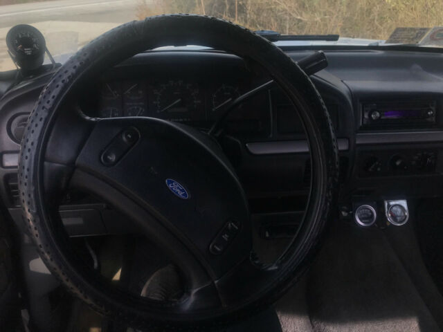 1993 Ford F-350 - photo 9