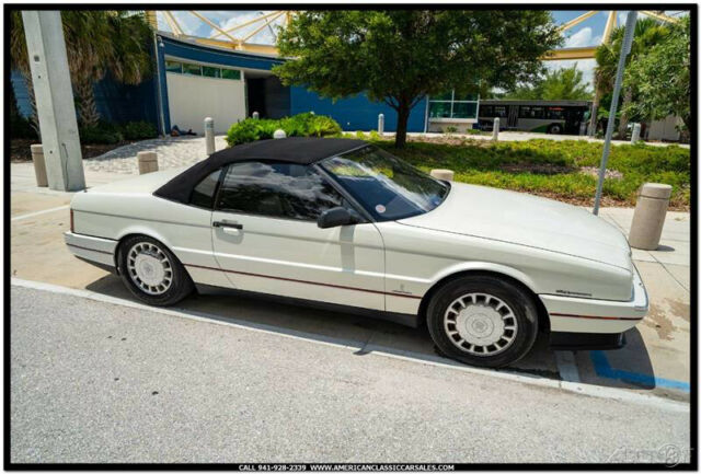 1993 Cadillac Allante Base 2dr Convertible - photo 2