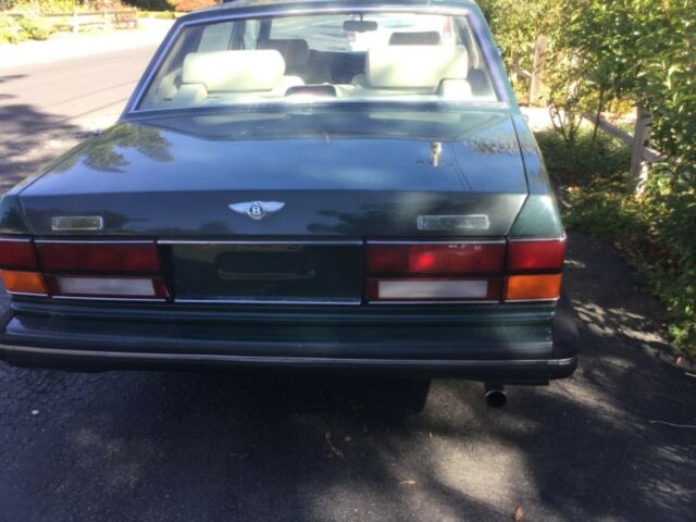 1993 Bentley Brooklands Green V8 1993 Bentley Brooklands LWB