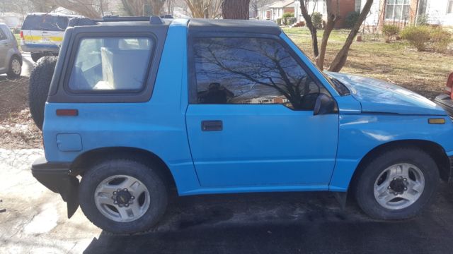 1993 Blue 4X4 Manual Geo Tracker - 179k Miles 1993 Geo Other