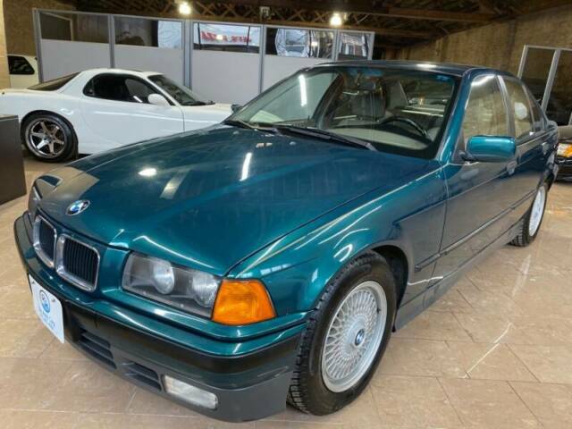 1993 BMW 3 Series 325i 4dr Sedan 1993 BMW 3-Series 325i 4dr Sedan