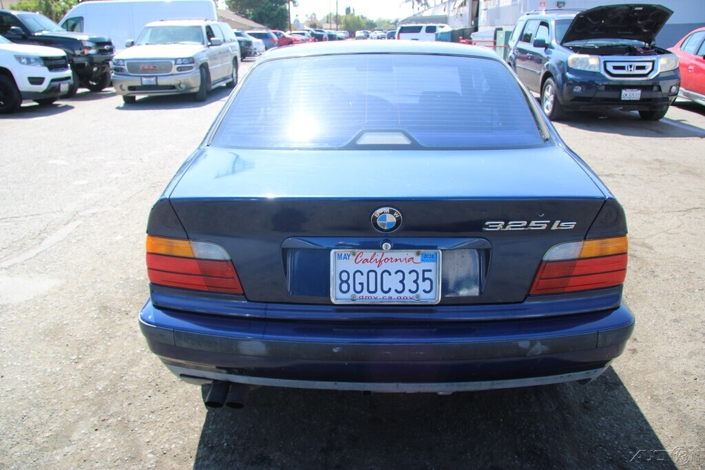1993 BMW 3-Series 325is - photo 12