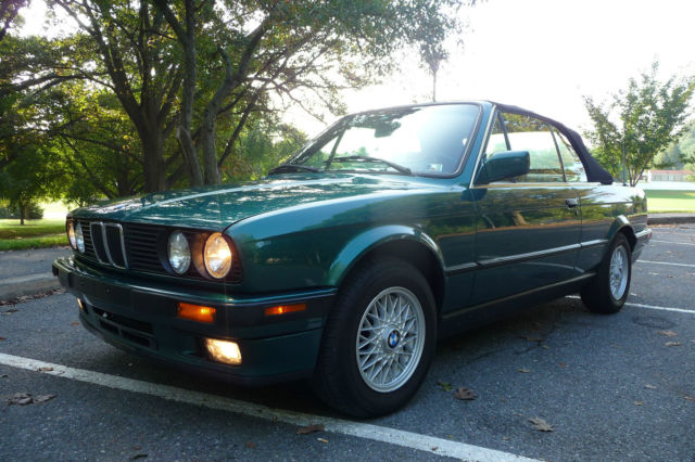 1993 BMW 325i Base Convertible 2-Door 2.5L 1993 BMW 3-Series Base Convertible 2-Door
