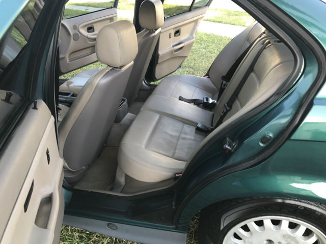1993 BMW 3-Series Base Sedan 4-Door - photo 10