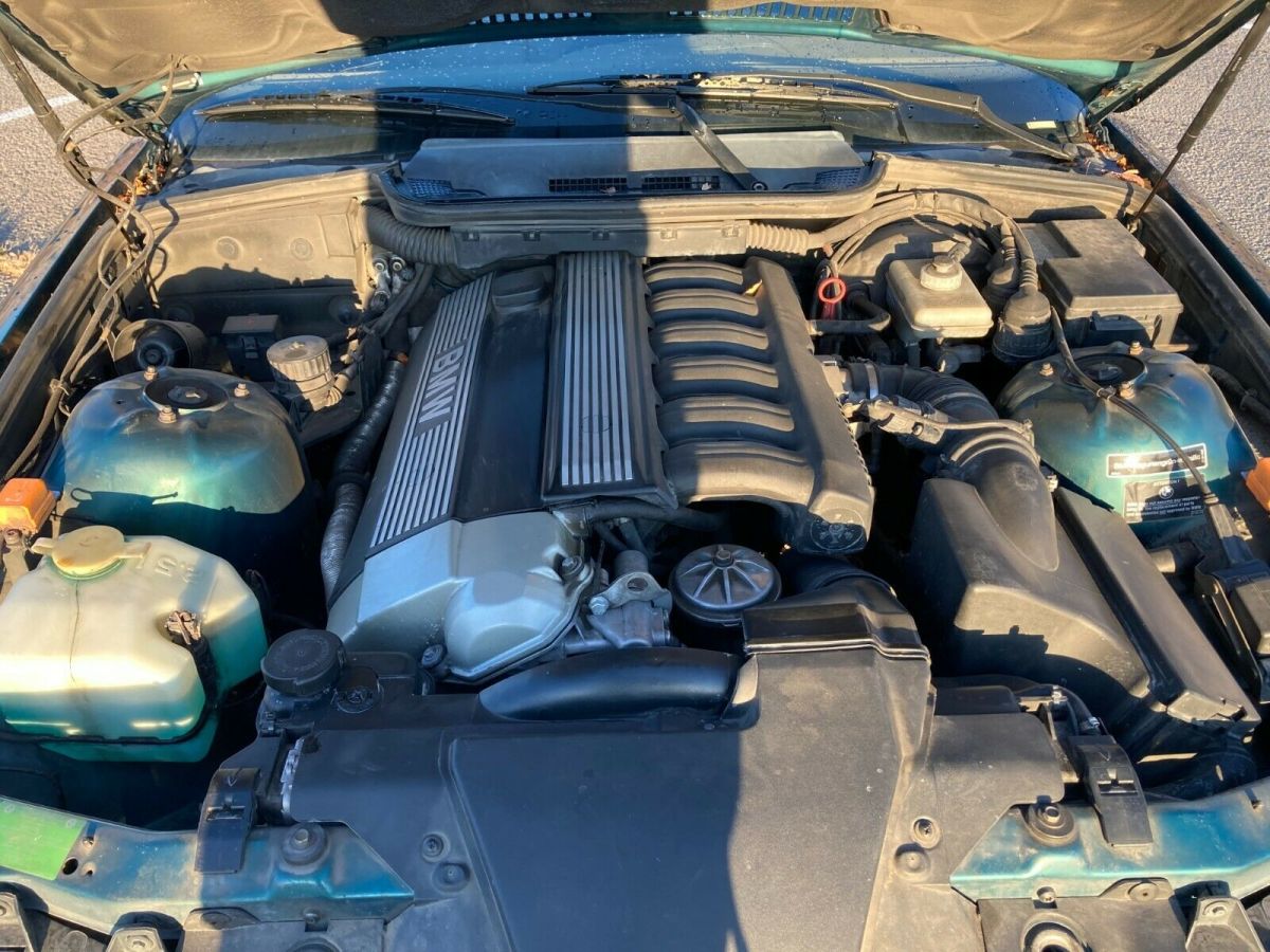 1993 BMW 3-Series 325is - photo 4