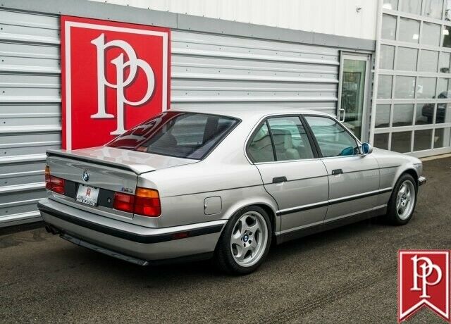 1993 BMW 5-Series M5 - photo 5