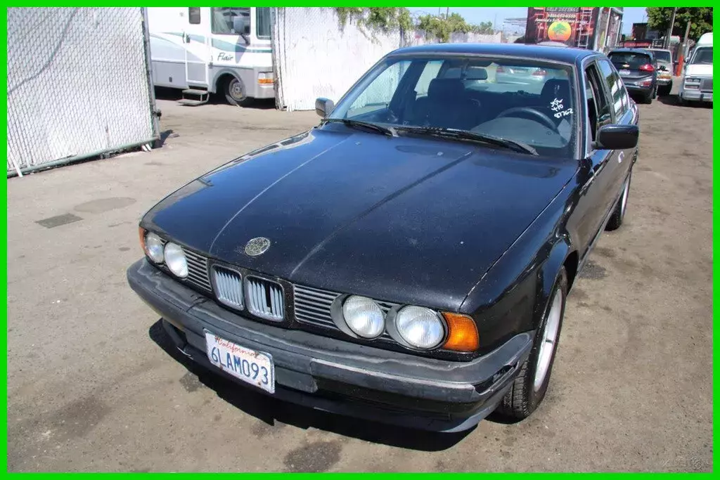 1993 BMW 525i 6 Cylinder 2.5L NO RESERVE 1993 BMW 5-Series 525i