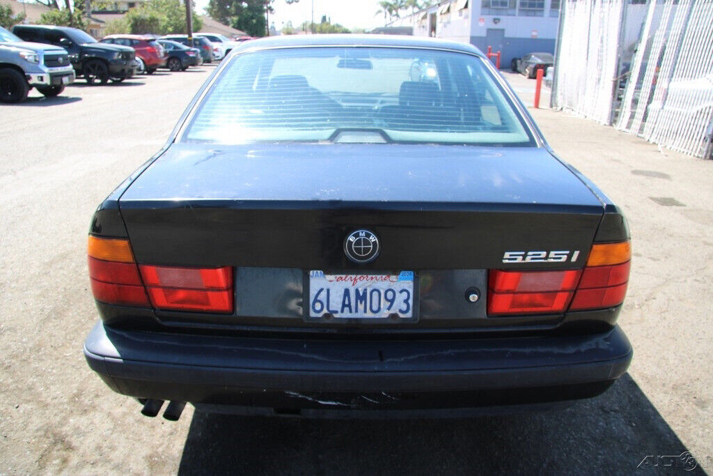 1993 BMW 5-Series 525i - photo 5