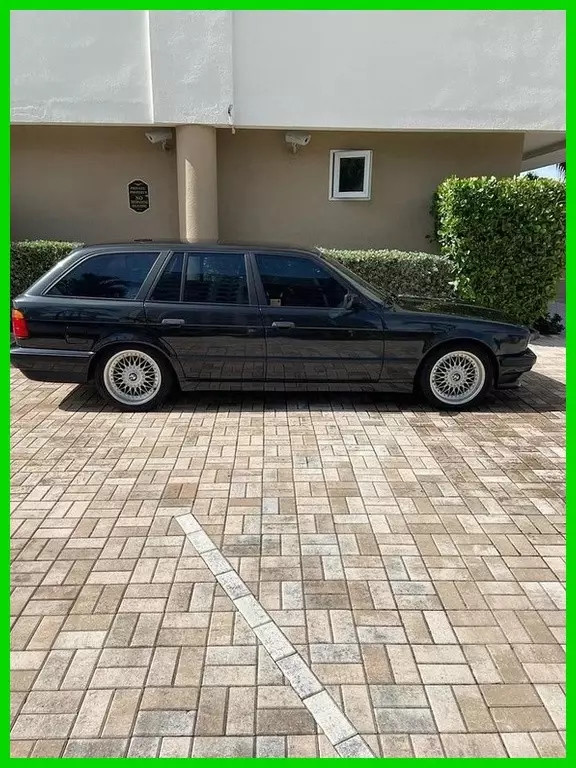 1993 BMW 5-Series 528i