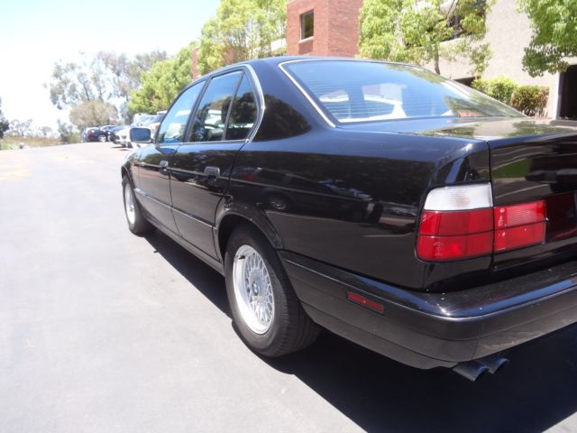 1993 BMW 5-Series 535I SEDAN 4D - photo 11