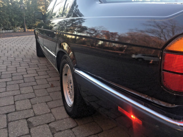 1993 BMW 7-Series Base Sedan 4-Door - photo 11