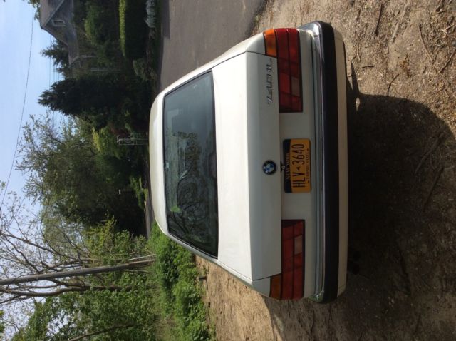 1993 BMW 7-Series - photo 2