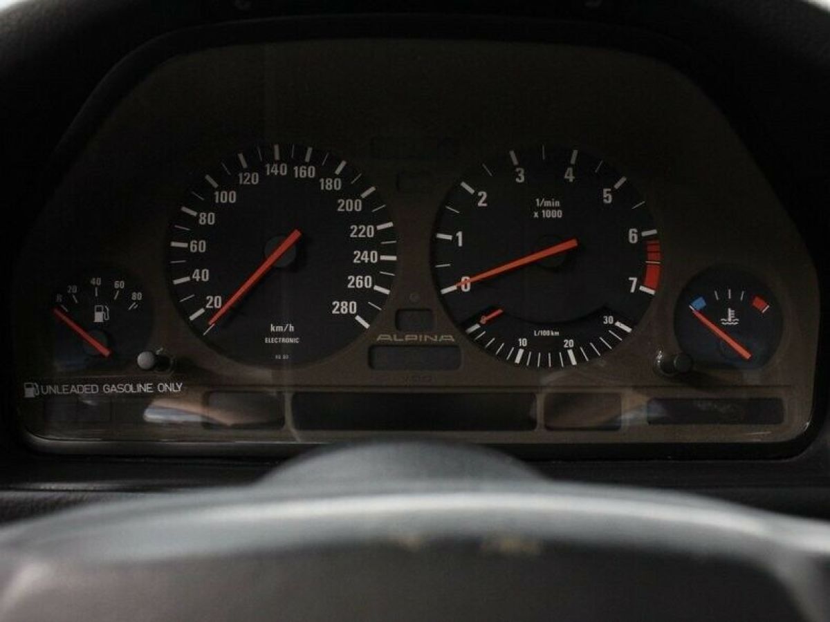 1993 BMW Alpina B10 - photo 11