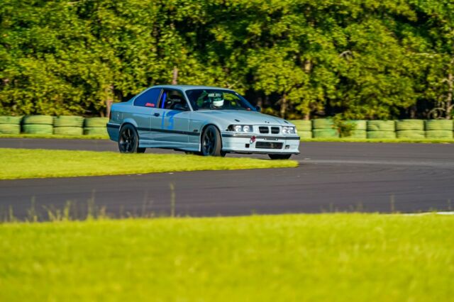 1993 BMW 325is I - photo 6