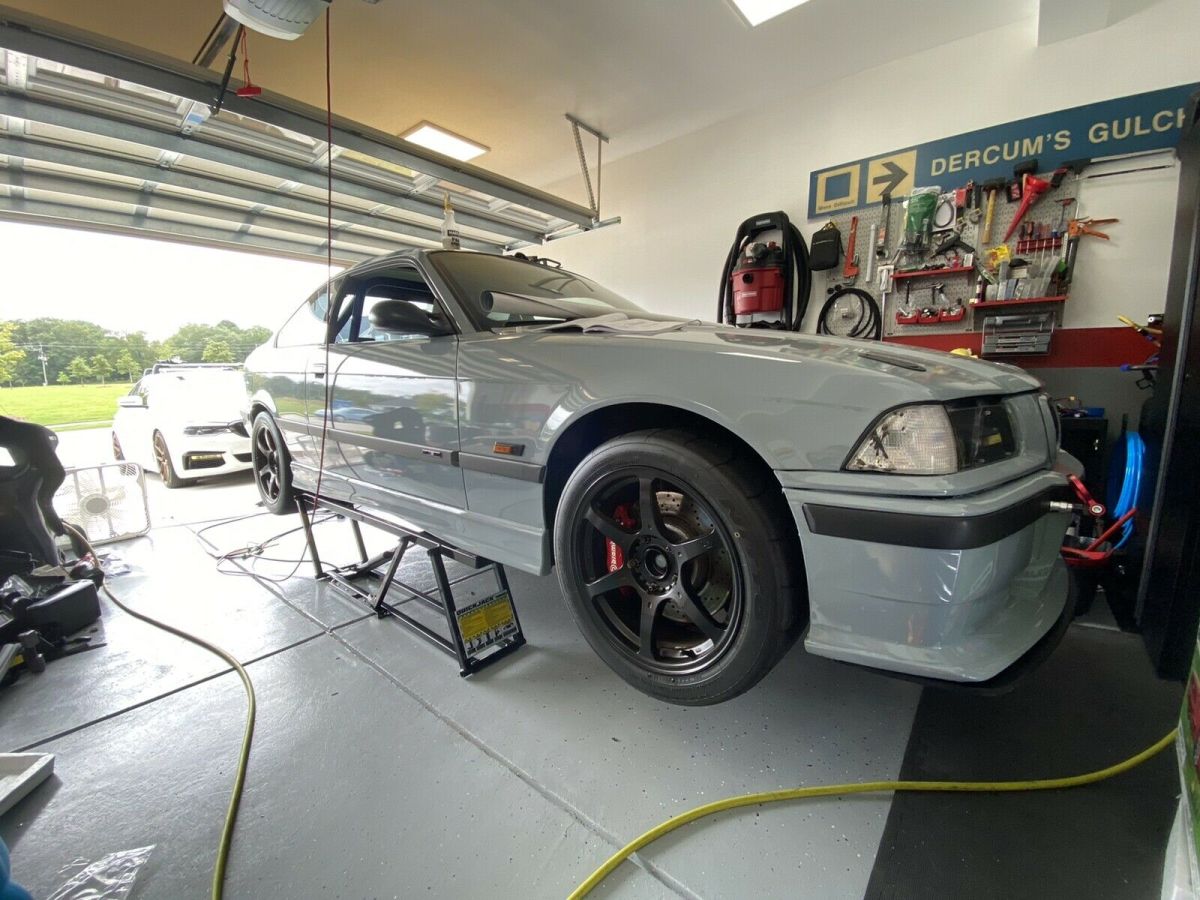 1993 BMW 325is I - photo 8