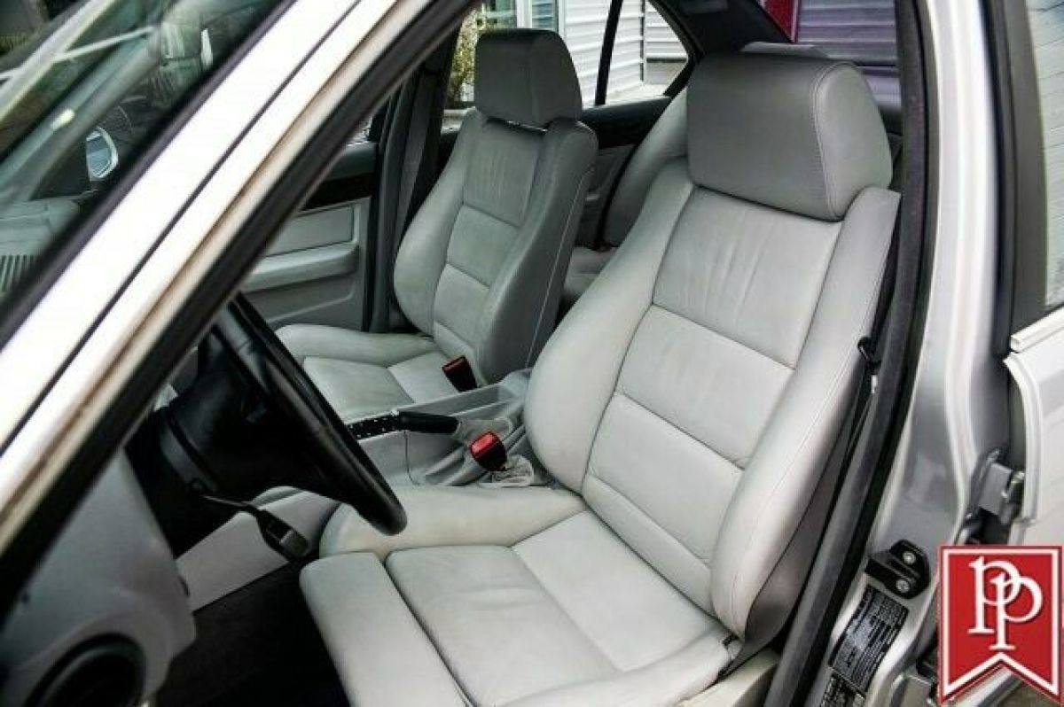 1993 BMW M5 Sedan - photo 10