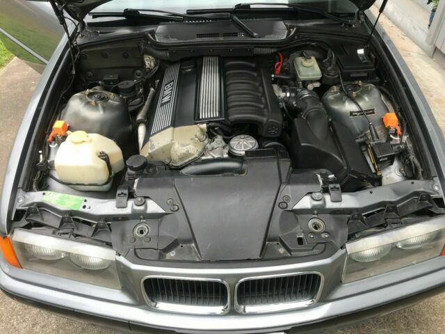 1993 BMW 3-Series 325is - photo 11