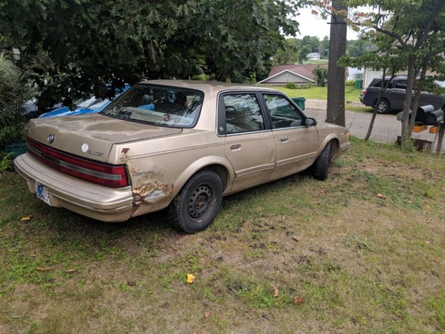 1993 Buick Century - photo 6