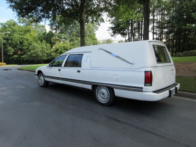 1993 Buick Roadmaster Eagle Hearse - photo 3