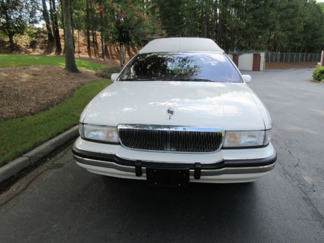 1993 Buick Roadmaster Eagle Hearse - photo 5