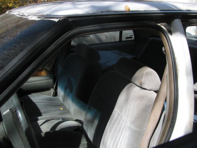 1993 Buick LeSabre Custom - photo 7