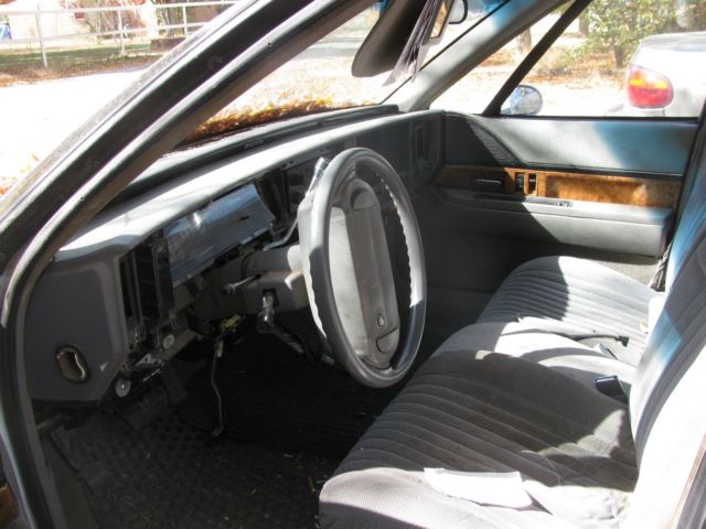 1993 Buick LeSabre Custom - photo 9