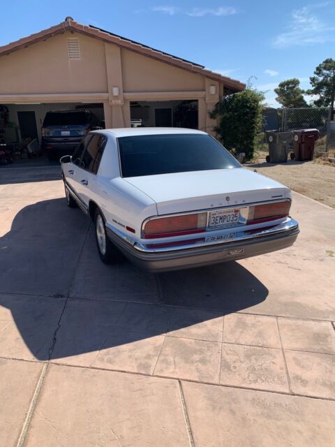 1993 Buick Park Avenue ULTRA - photo 4