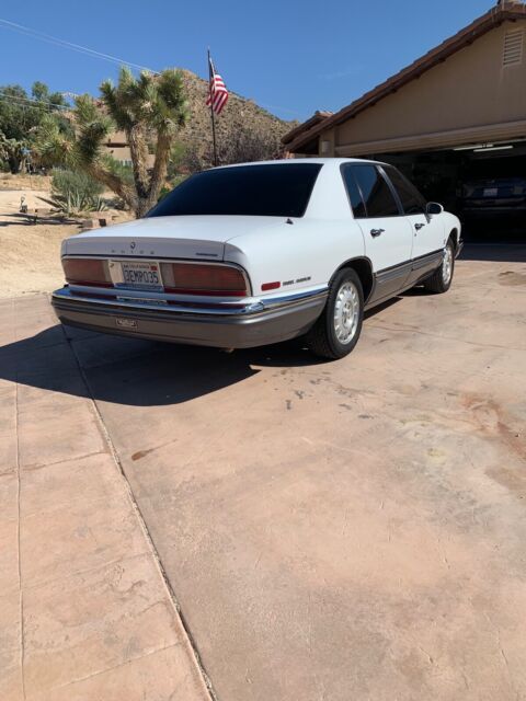 1993 Buick Park Avenue ULTRA - photo 5